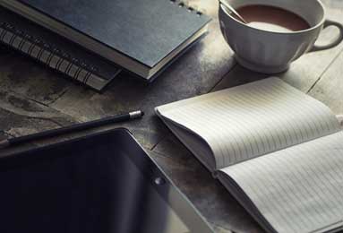 惨遭打脸！斯卢茨基赛前称不会专人盯防，如今被瓦科戴帽差点打哭