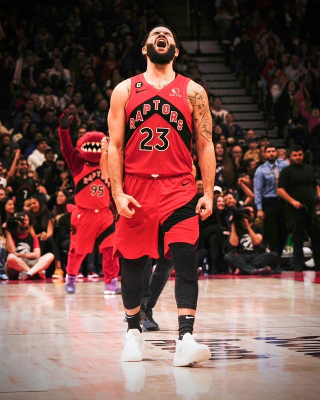 1673323768778074319.jpg Fl_jkVNX0AAF-pl.jpg