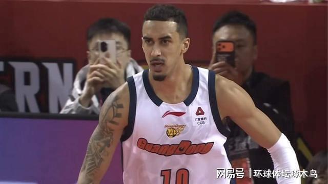 乐鱼体育线上入口-姜伟泽27分2板2助1断 CBA吉林98-119不敌广东 奎因42分