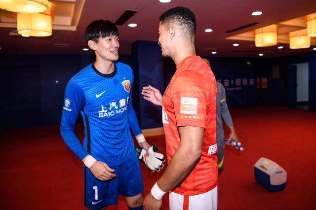 蒋光太回国后苦练首秀有资本 海港或祭纯国足防线